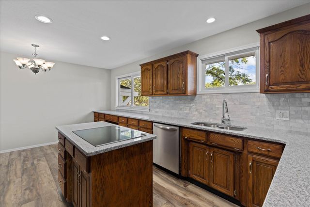 349 Santa Fe Drive, Forsyth, MO 65653