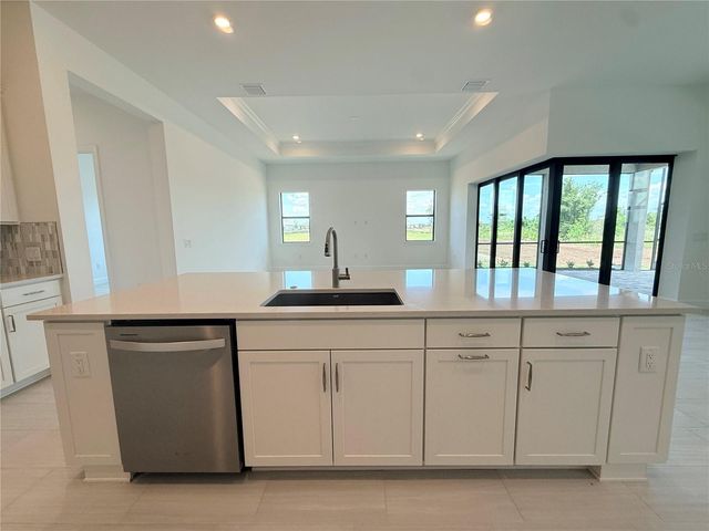 5031 GOLDEN SHORE COURT, Lakewood Ranch, FL 34211