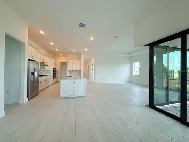 5031 GOLDEN SHORE COURT, Lakewood Ranch, FL 34211