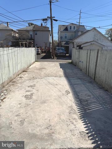 1156 FRANKLIN ST, Trenton, NJ 08610