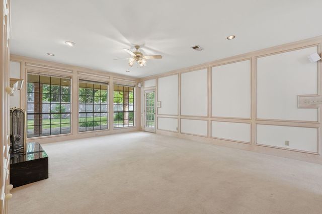 5202 Marble Gate Lane, Houston, TX 77069