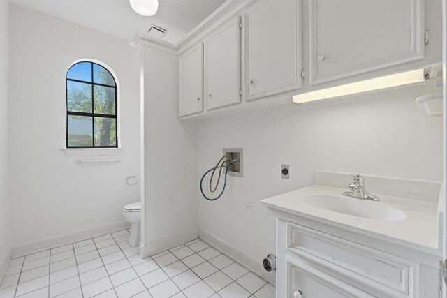 5202 Marble Gate Lane, Houston, TX 77069