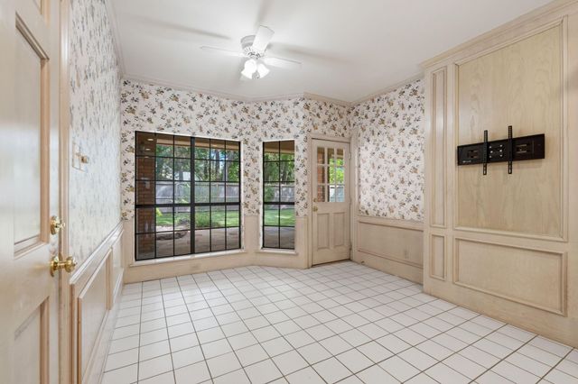 5202 Marble Gate Lane, Houston, TX 77069