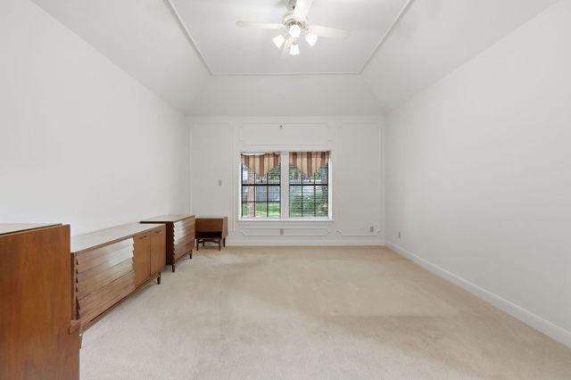 5202 Marble Gate Lane, Houston, TX 77069