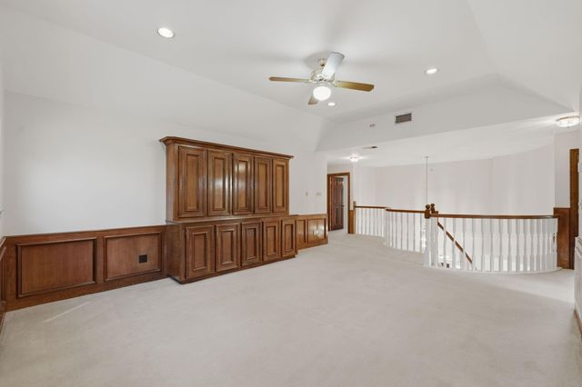 5202 Marble Gate Lane, Houston, TX 77069