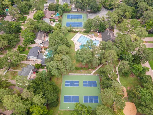 5202 Marble Gate Lane, Houston, TX 77069