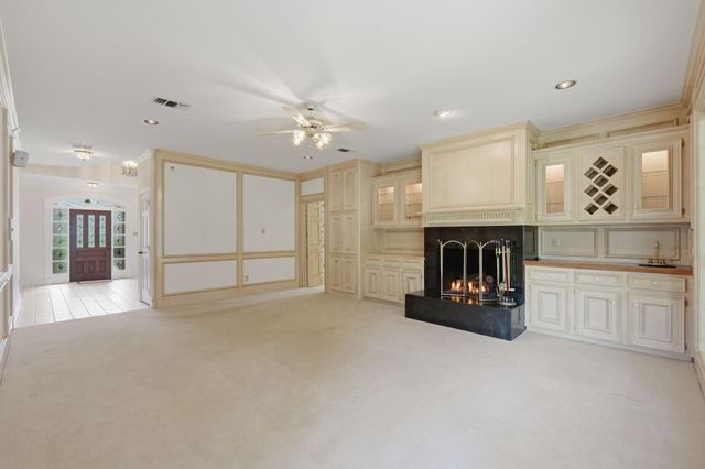 5202 Marble Gate Lane, Houston, TX 77069