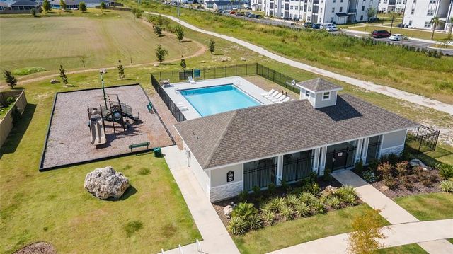 1004 SW 67TH WAY, Gainesville, FL 32607