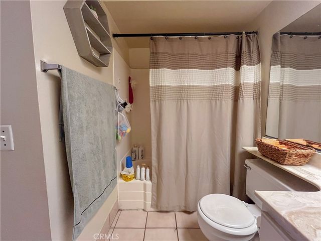 1077 S Santo Antonio Drive 4, Colton, CA 92324