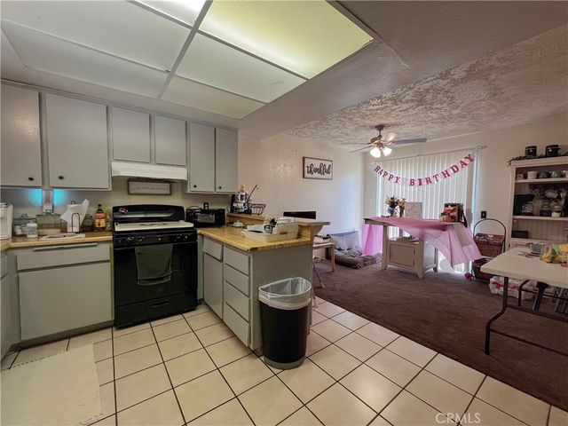 1077 S Santo Antonio Drive 4, Colton, CA 92324