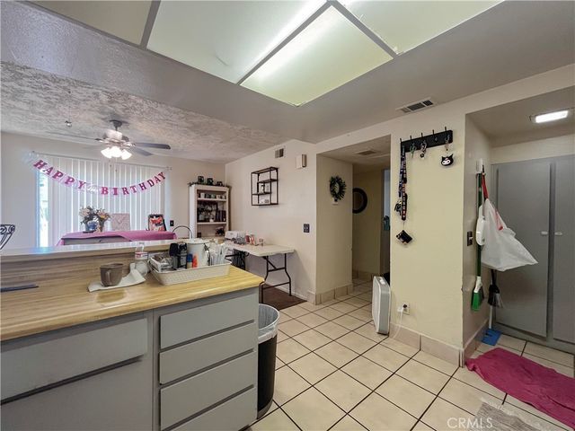 1077 S Santo Antonio Drive 4, Colton, CA 92324