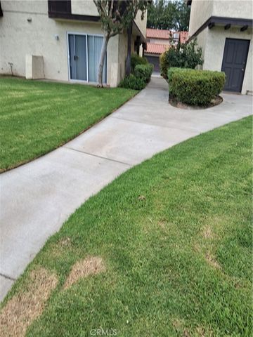 1077 S Santo Antonio Drive 4, Colton, CA 92324