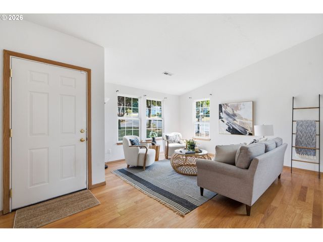 3898 U St, Washougal, WA 98671