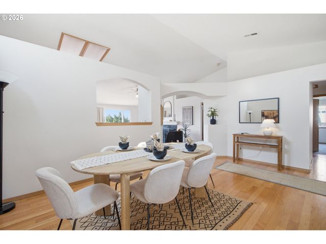 3898 U St, Washougal, WA 98671