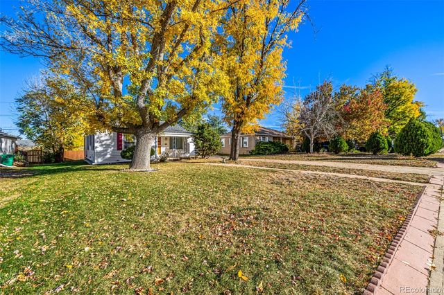 2764 S Irving Street, Denver, CO 80236