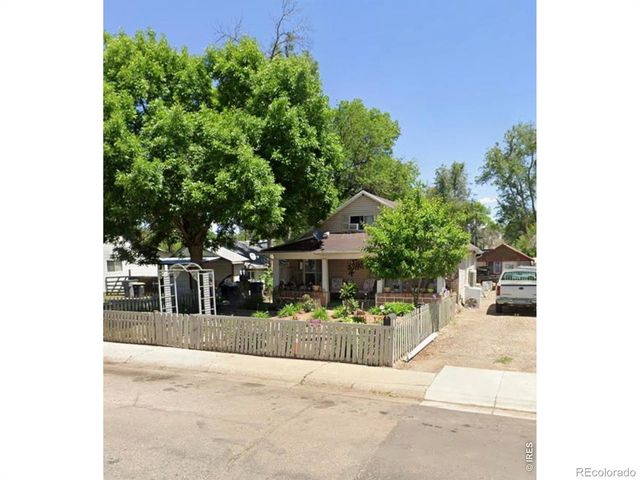 220 Emery Street, Longmont, CO 80501