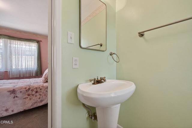 622 E Poplar Street, Oxnard, CA 93033