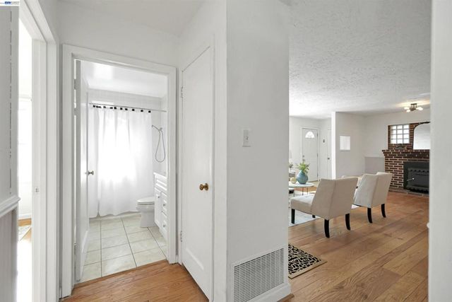 18662 Stanton ave, Castro Valley, CA 94546