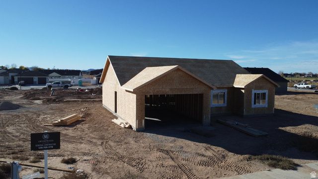 4973 N 900 E, Enoch, UT 84721