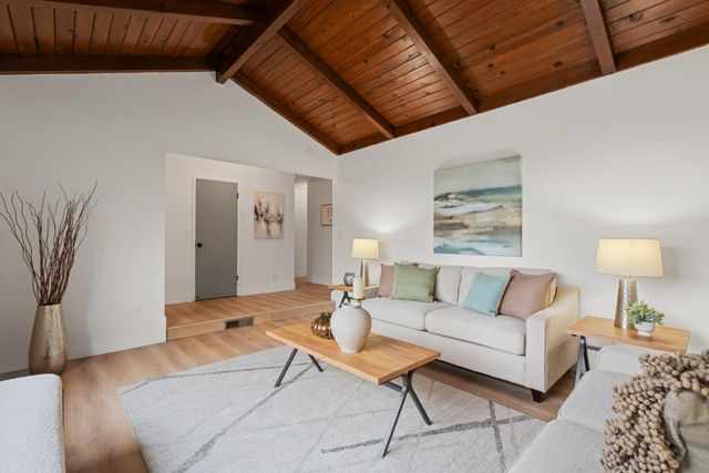 1941 Memorial Drive, Hollister, CA 95023