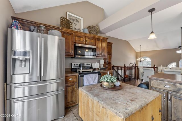 407 Hodge Drive, Carl Junction, MO 64834