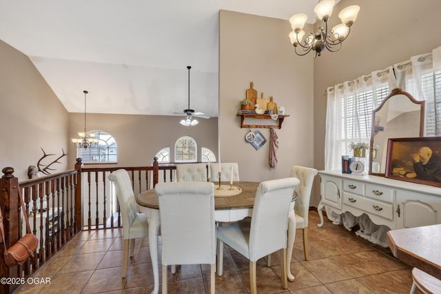 407 Hodge Drive, Carl Junction, MO 64834