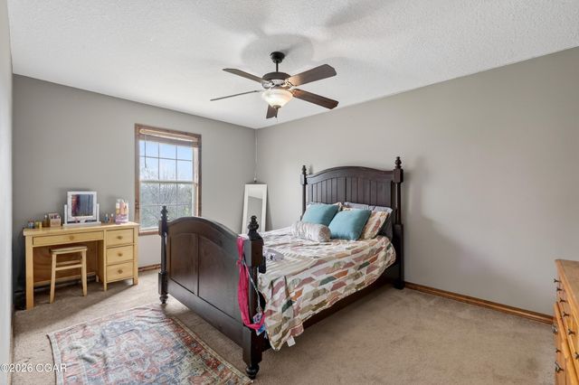 407 Hodge Drive, Carl Junction, MO 64834