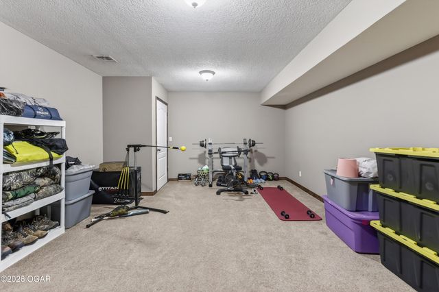 407 Hodge Drive, Carl Junction, MO 64834