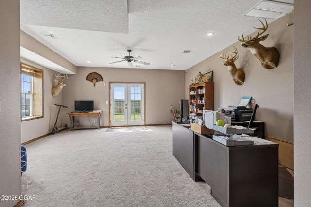 407 Hodge Drive, Carl Junction, MO 64834