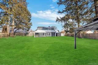 119 Scooter Lane, Hicksville, NY 11801