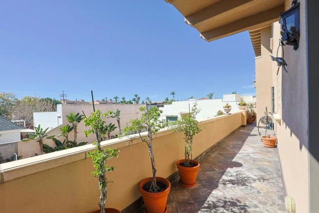 120 C Avenue 201, Coronado, CA 92118