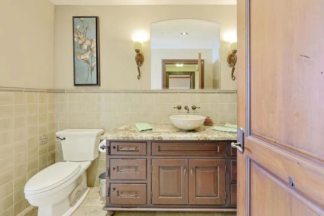 120 C Avenue 201, Coronado, CA 92118