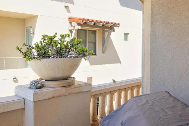 120 C Avenue 201, Coronado, CA 92118