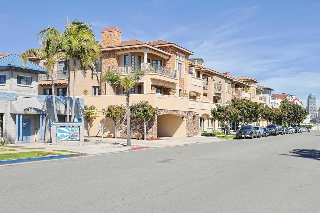 120 C Avenue 201, Coronado, CA 92118