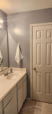 11011 Stoneridge Canyon Court, Houston, TX 77089