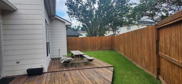 11011 Stoneridge Canyon Court, Houston, TX 77089