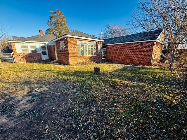 2309 Houston Street, San Angelo, TX 76901