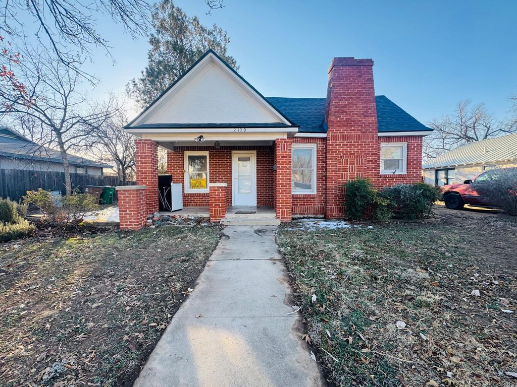 2309 Houston Street, San Angelo, TX 76901