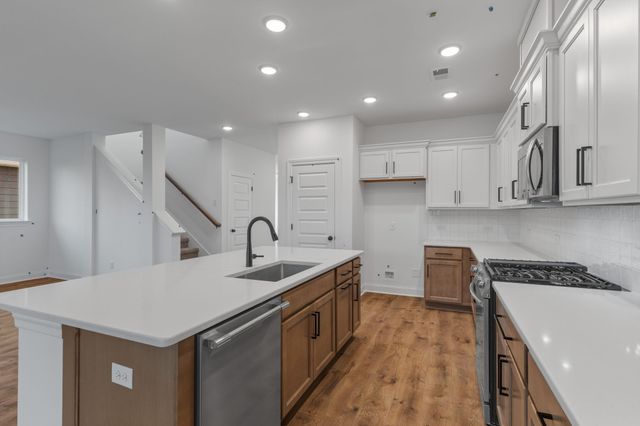 5409 Napa Valley Drive, Smyrna, TN 37167