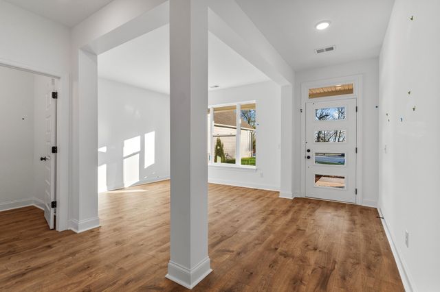 5409 Napa Valley Drive, Smyrna, TN 37167