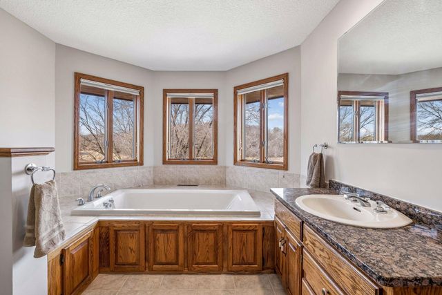 7748 W 99th Street, Bloomington, MN 55438