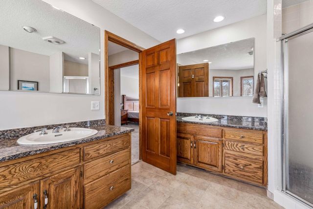 7748 W 99th Street, Bloomington, MN 55438