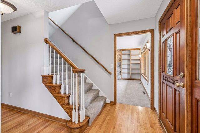 7748 W 99th Street, Bloomington, MN 55438