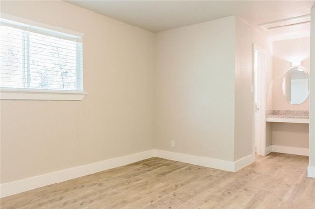 1302 E 52nd ST 101, Austin, TX 78723