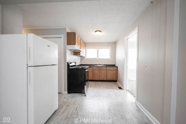 270 S Lasalle Street, Indianapolis, IN 46201