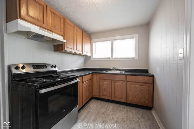 270 S Lasalle Street, Indianapolis, IN 46201