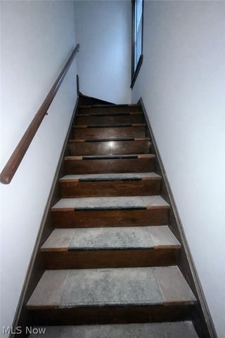 3575 Gridley Road, Shaker Heights, OH 44122