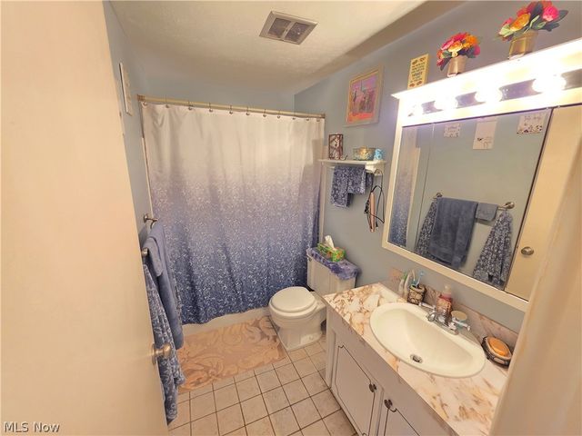 9630 Cove Drive, North Royalton, OH 44133