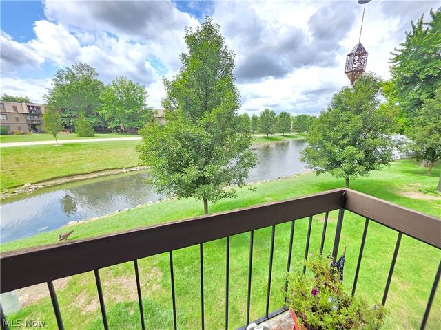 9630 Cove Drive, North Royalton, OH 44133