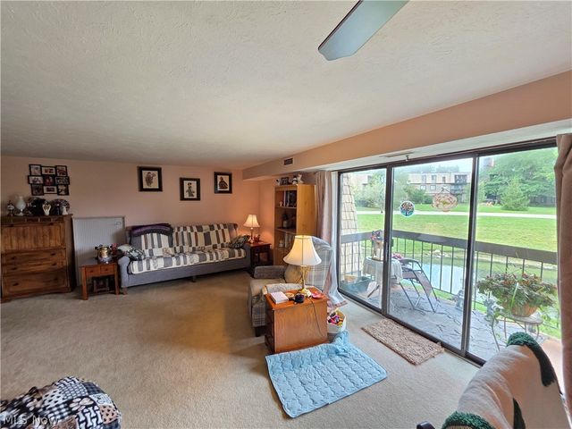 9630 Cove Drive, North Royalton, OH 44133